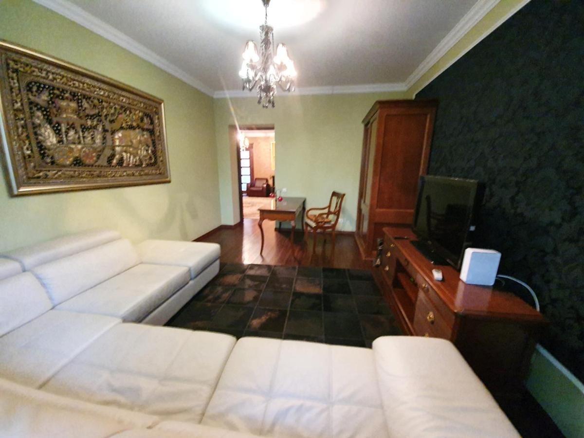 Апартаменты Turist Home Apartments 3-rooms 100m² new Grigore Vieru street Кишинёв-26