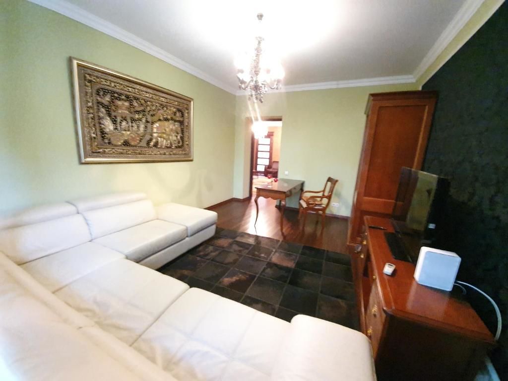 Апартаменты Turist Home Apartments 3-rooms 100m² new Grigore Vieru street Кишинёв-50